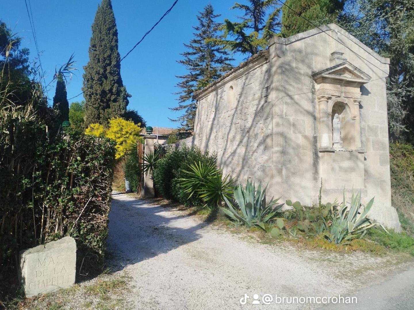 Mas De La Chapelle Sainte-Elisabeth Villa Tarascon Kültér fotó