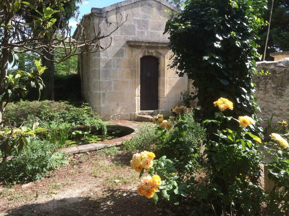 Mas De La Chapelle Sainte-Elisabeth Villa Tarascon Kültér fotó